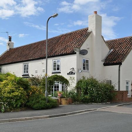 Station Farm Guest House Church Fenton エクステリア 写真